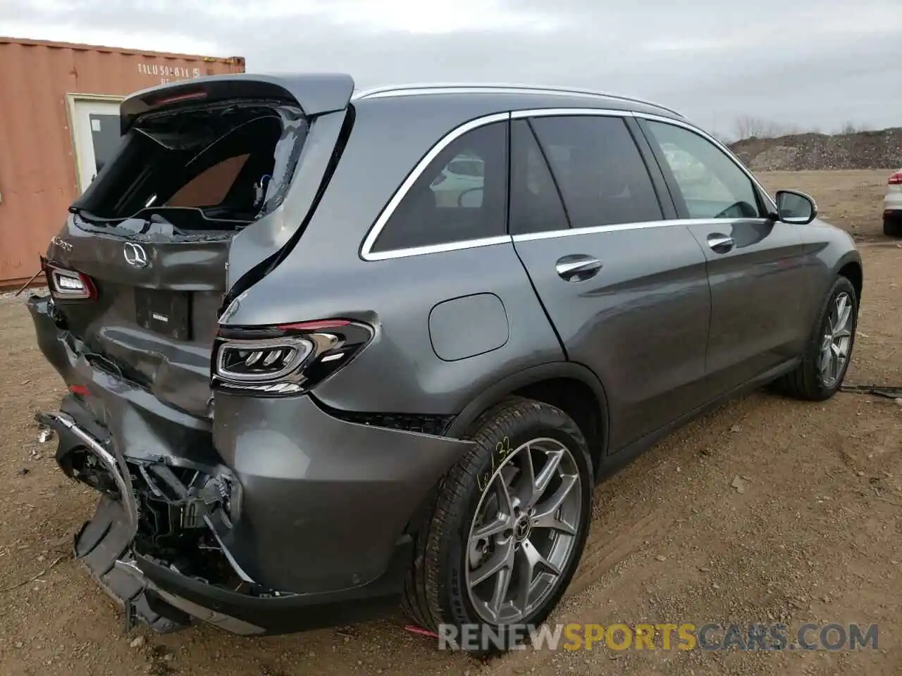 4 Photograph of a damaged car W1N0G8EB0LF772853 MERCEDES-BENZ GLC-CLASS 2020