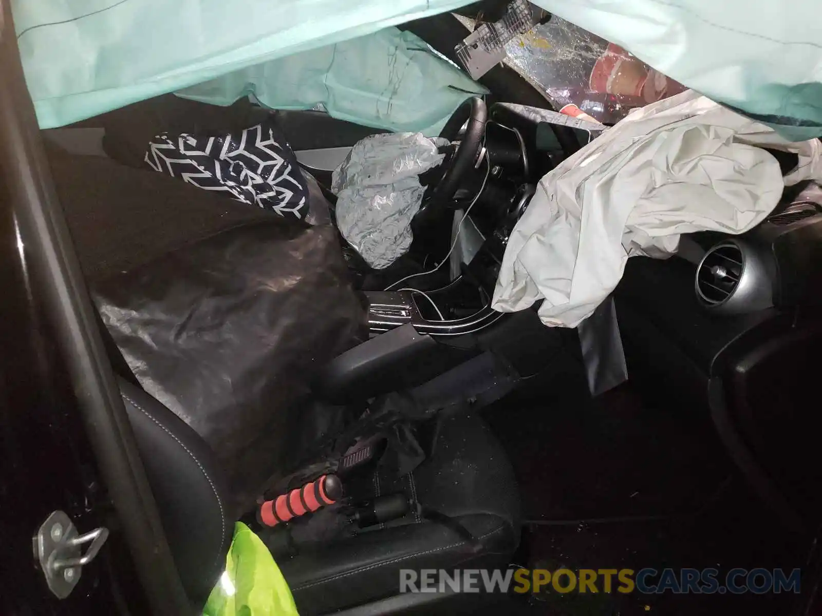 5 Photograph of a damaged car W1N0G8EB0LF825969 MERCEDES-BENZ GLC-CLASS 2020