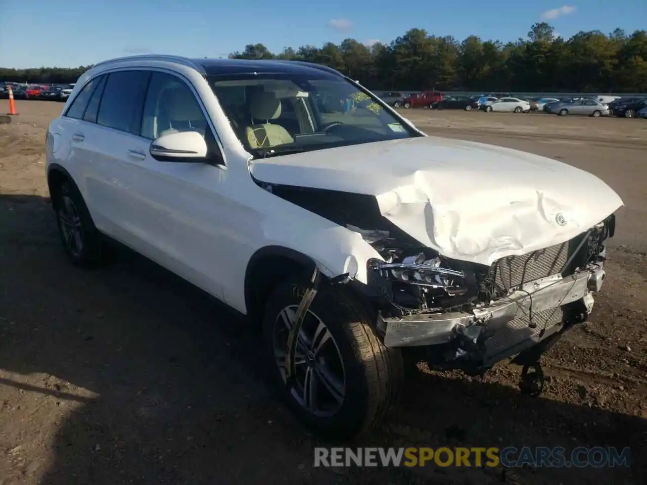 1 Photograph of a damaged car W1N0G8EB0LF853805 MERCEDES-BENZ GLC-CLASS 2020