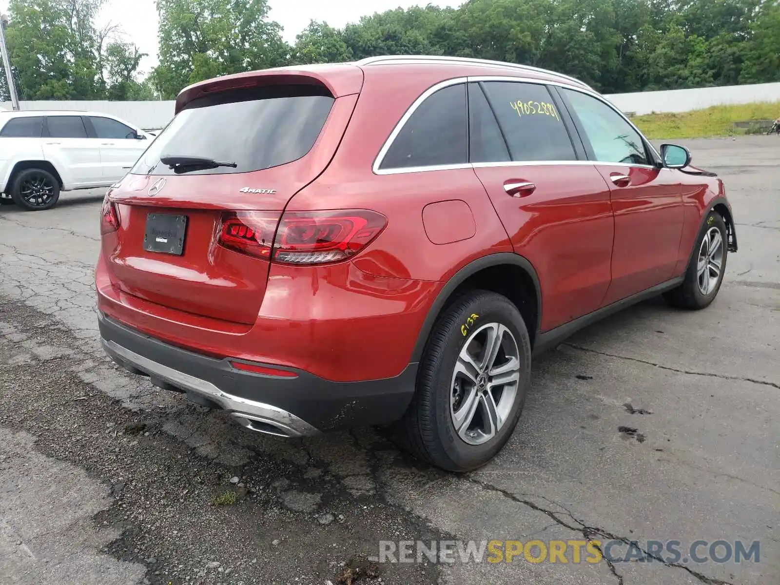 4 Photograph of a damaged car W1N0G8EB1LF770058 MERCEDES-BENZ GLC-CLASS 2020