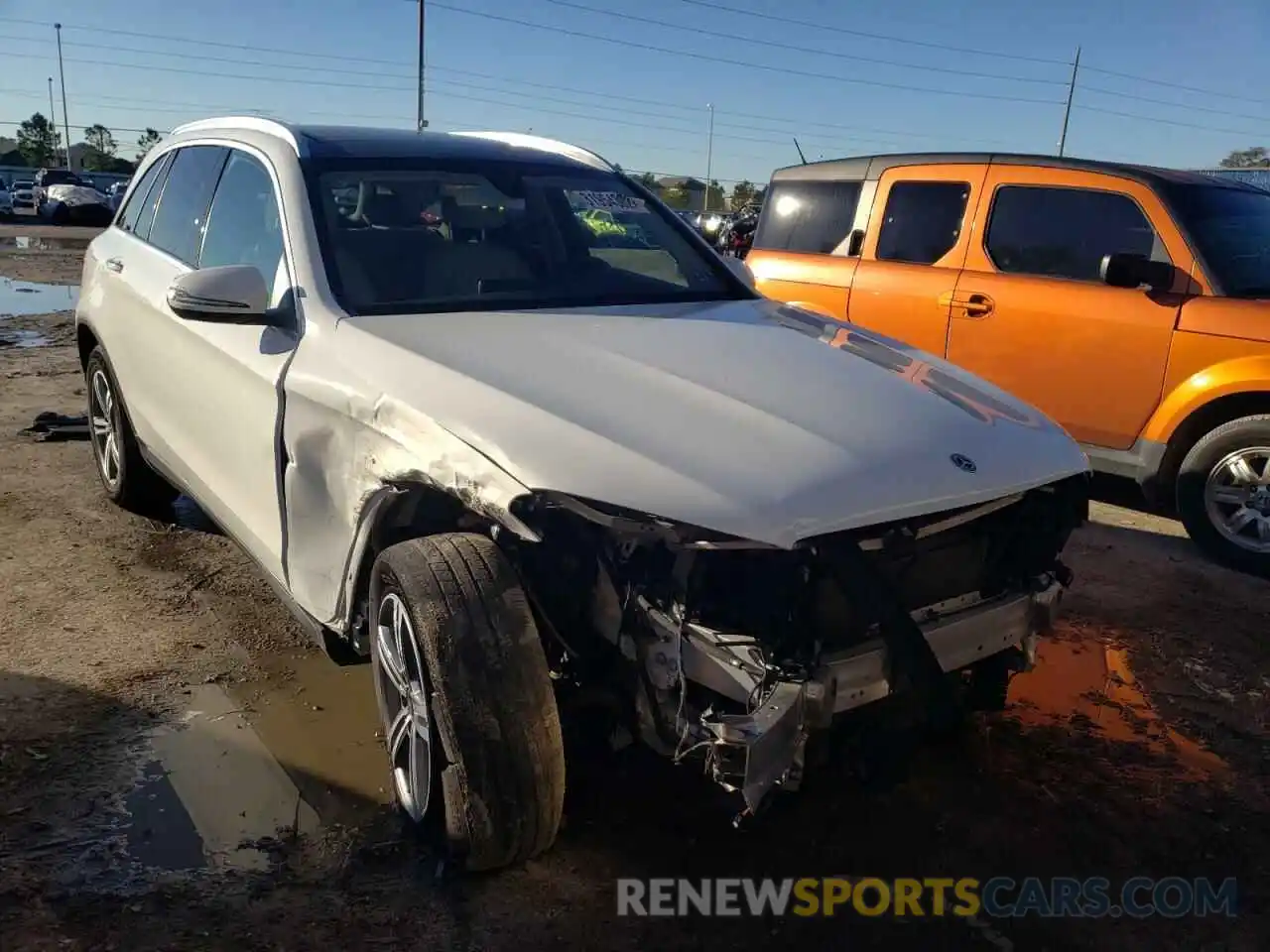 9 Photograph of a damaged car W1N0G8EB1LF804628 MERCEDES-BENZ GLC-CLASS 2020