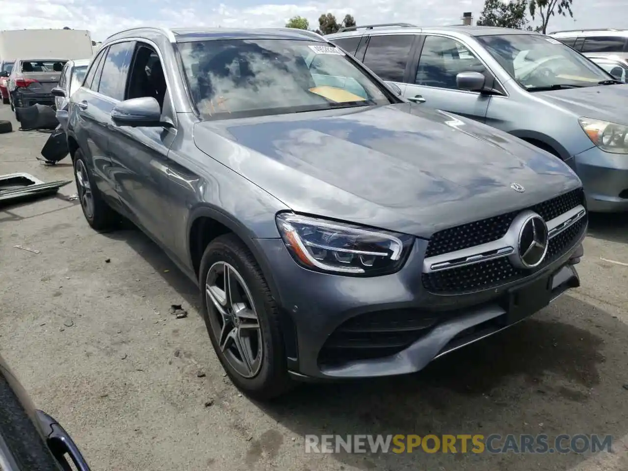 1 Photograph of a damaged car W1N0G8EB1LF813748 MERCEDES-BENZ GLC-CLASS 2020