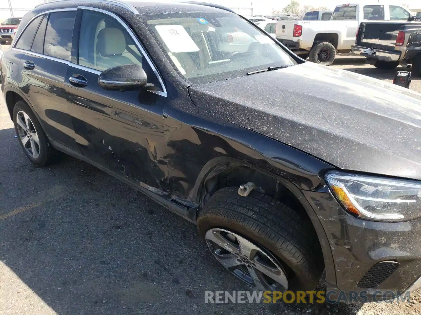 9 Photograph of a damaged car W1N0G8EB1LF835006 MERCEDES-BENZ GLC-CLASS 2020