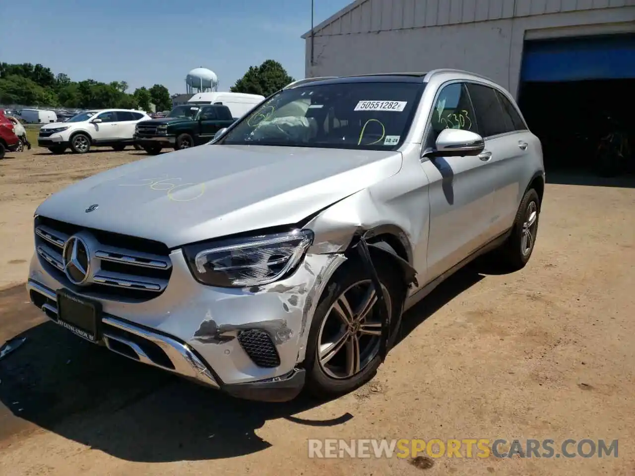 2 Photograph of a damaged car W1N0G8EB2LF763197 MERCEDES-BENZ GLC-CLASS 2020