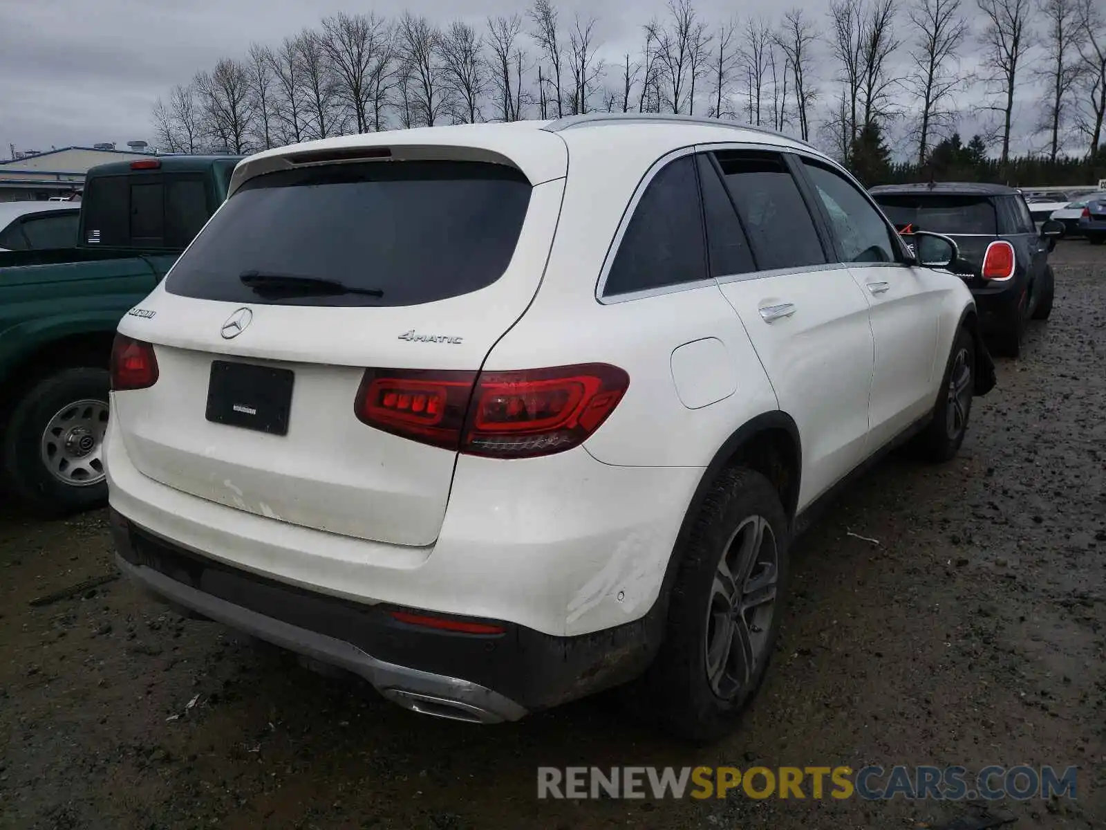 4 Photograph of a damaged car W1N0G8EB2LF805755 MERCEDES-BENZ GLC-CLASS 2020