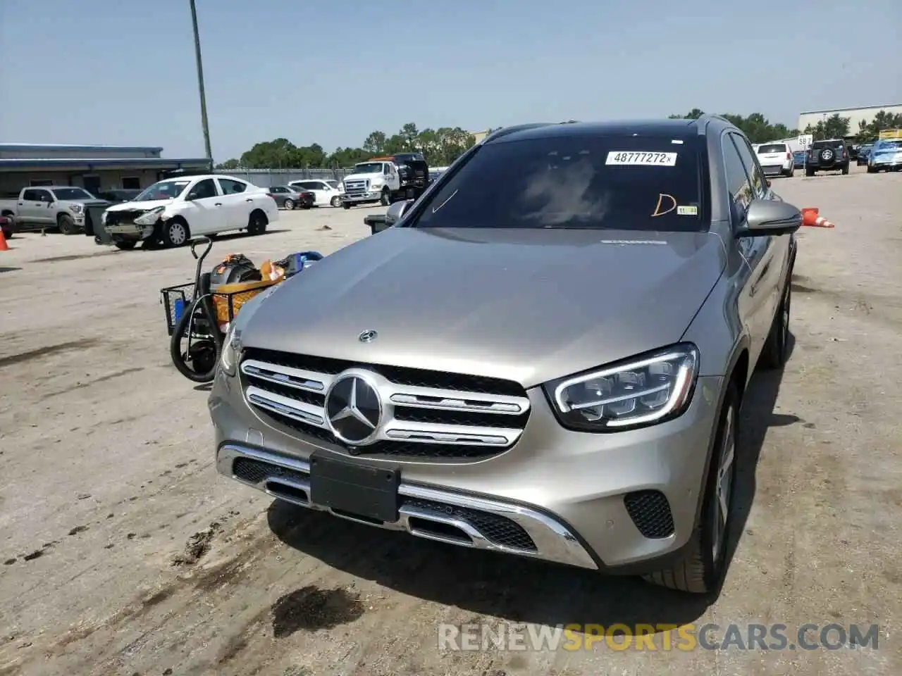 2 Photograph of a damaged car W1N0G8EB2LF840182 MERCEDES-BENZ GLC-CLASS 2020