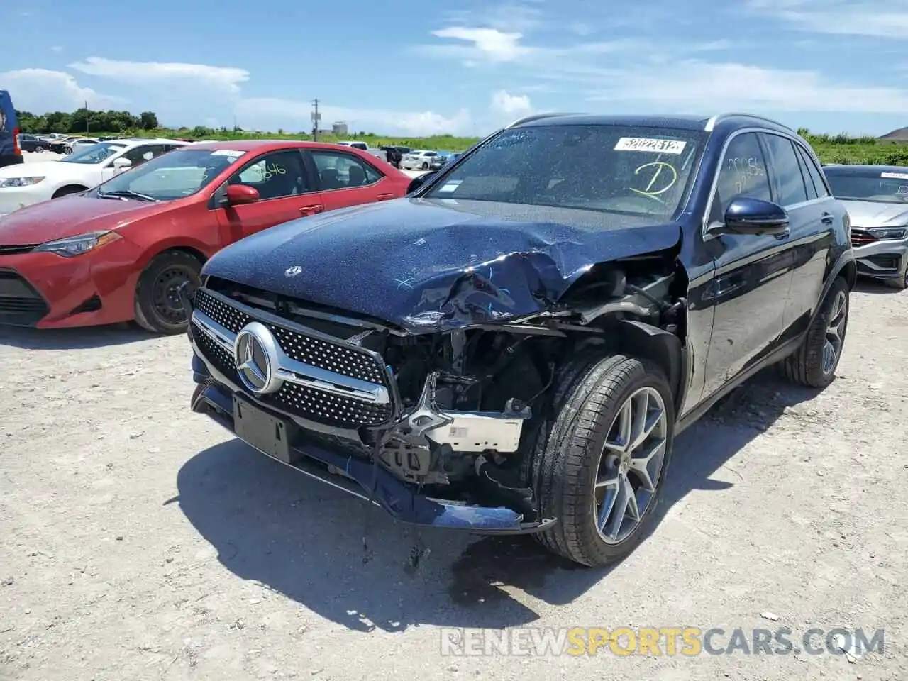 2 Photograph of a damaged car W1N0G8EB2LF855071 MERCEDES-BENZ GLC-CLASS 2020