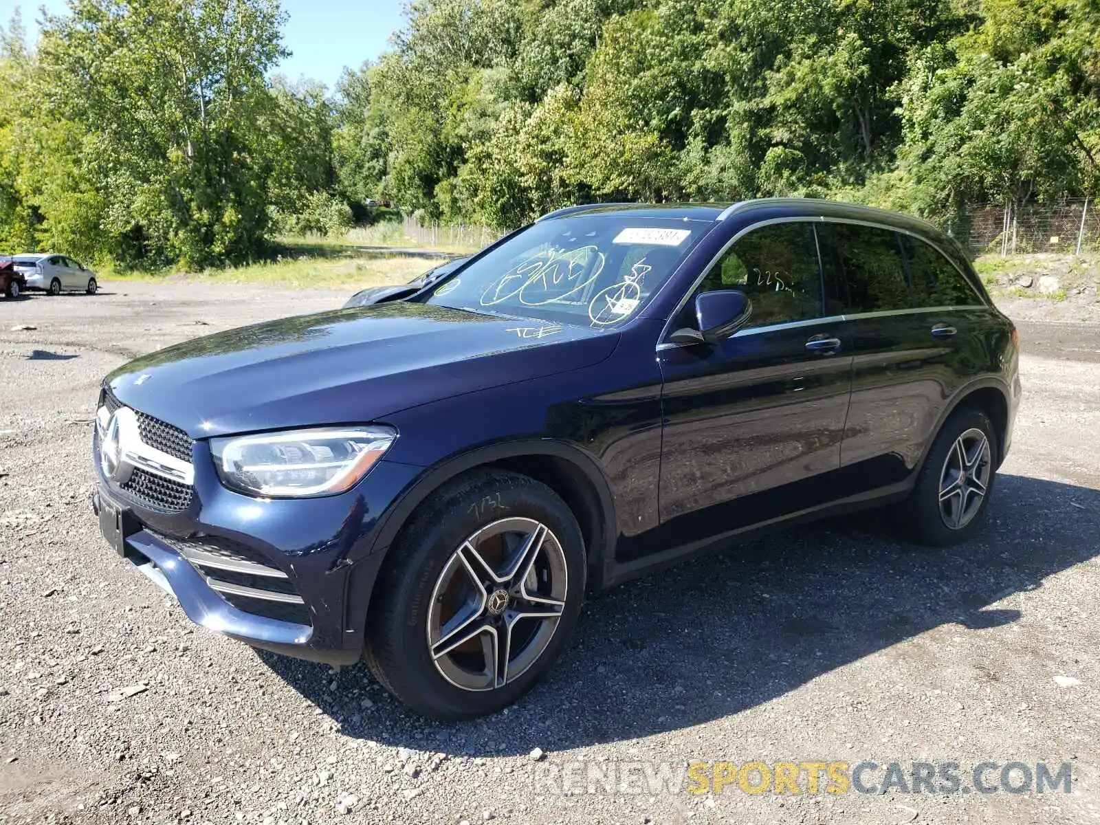 2 Photograph of a damaged car W1N0G8EB2LF865311 MERCEDES-BENZ GLC-CLASS 2020