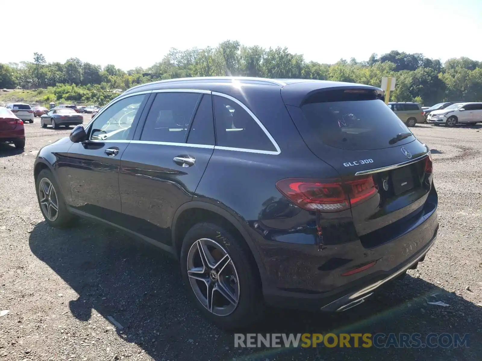 3 Photograph of a damaged car W1N0G8EB2LF865311 MERCEDES-BENZ GLC-CLASS 2020