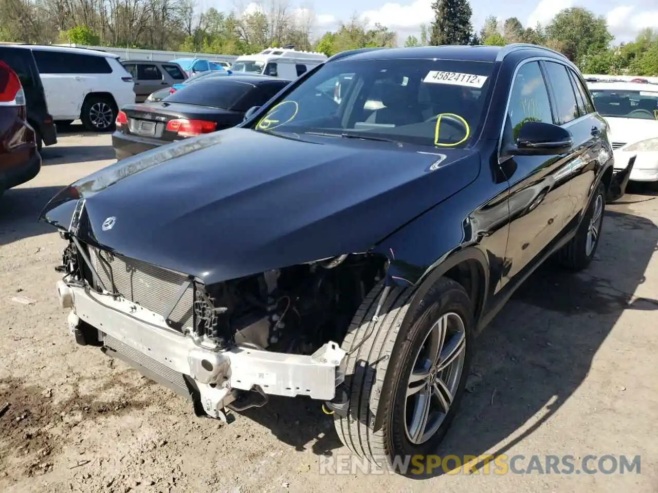 2 Photograph of a damaged car W1N0G8EB4LF766117 MERCEDES-BENZ GLC-CLASS 2020