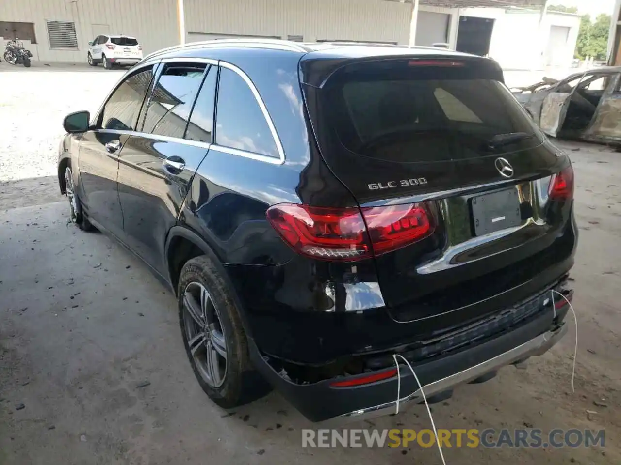 3 Photograph of a damaged car W1N0G8EB4LF806549 MERCEDES-BENZ GLC-CLASS 2020