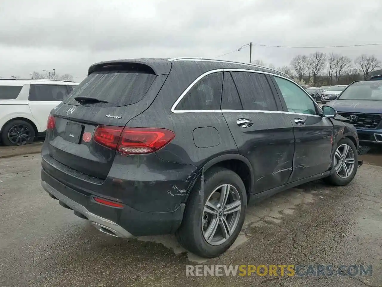 3 Photograph of a damaged car W1N0G8EB4LF823562 MERCEDES-BENZ GLC-CLASS 2020