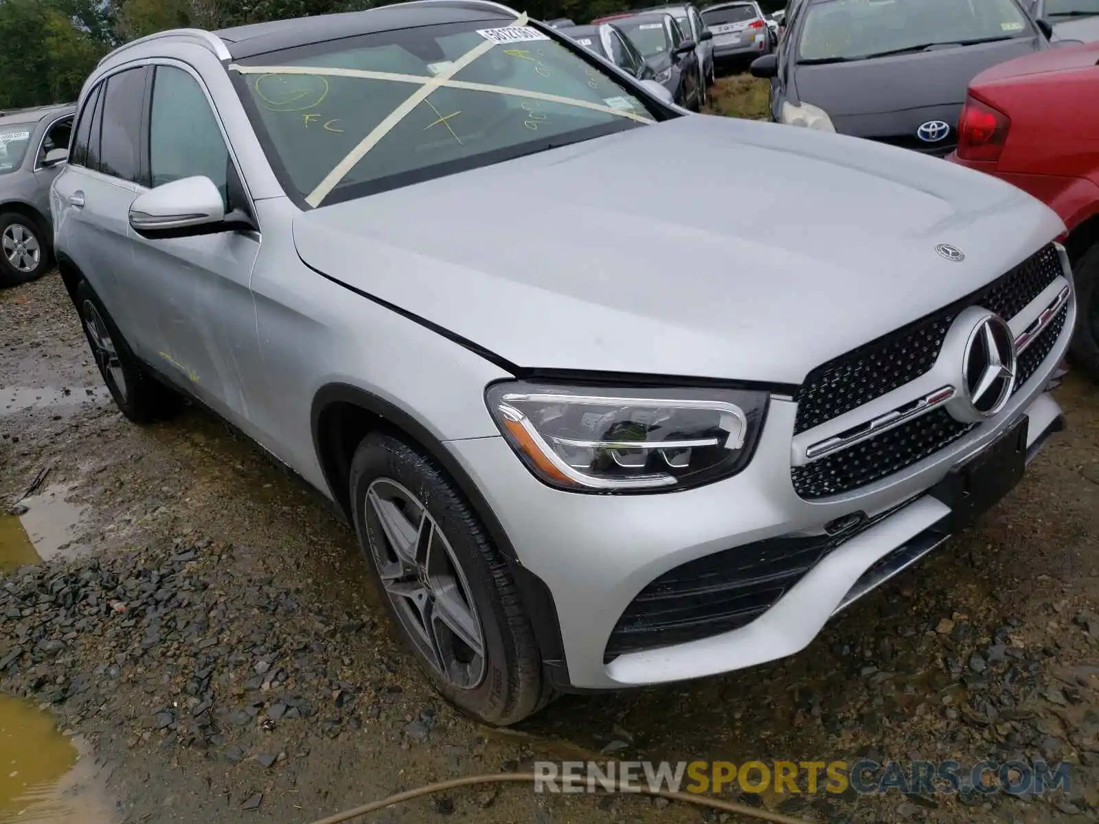 1 Photograph of a damaged car W1N0G8EB5LF813123 MERCEDES-BENZ GLC-CLASS 2020