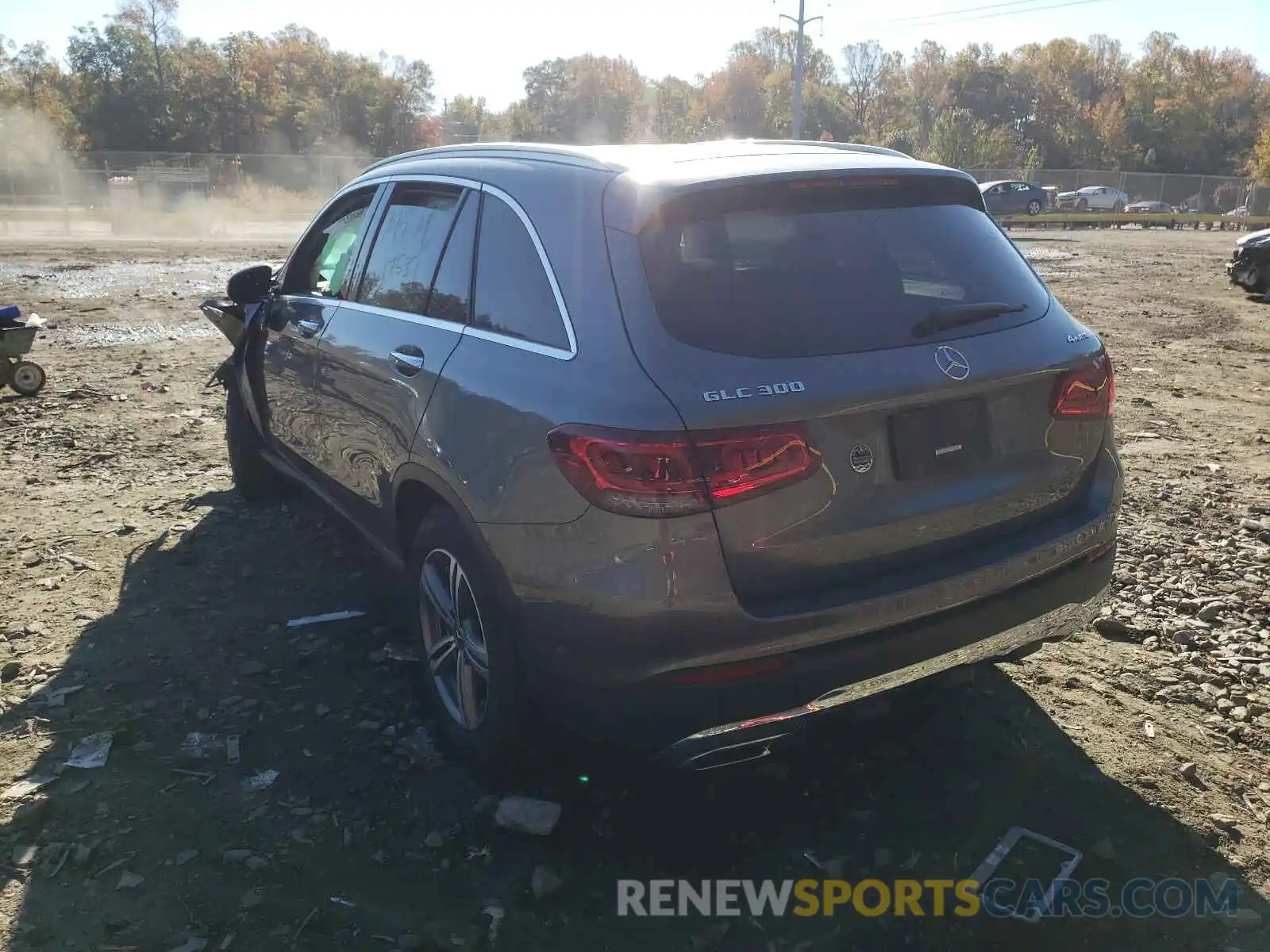 3 Photograph of a damaged car W1N0G8EB6LF794825 MERCEDES-BENZ GLC-CLASS 2020