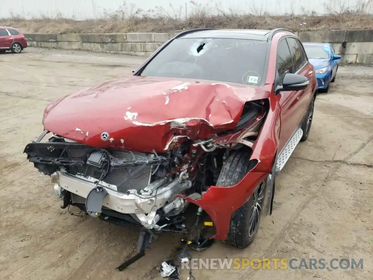 2 Photograph of a damaged car W1N0G8EB6LF816516 MERCEDES-BENZ GLC-CLASS 2020