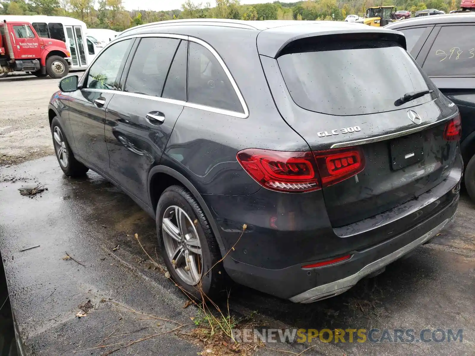 3 Photograph of a damaged car W1N0G8EB8LF809969 MERCEDES-BENZ GLC-CLASS 2020