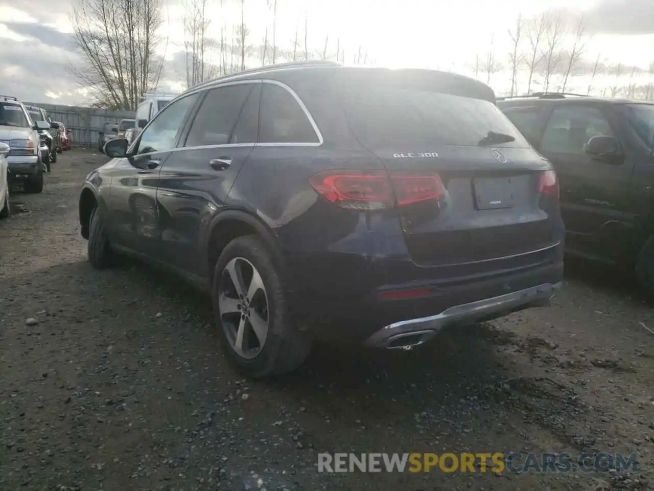 3 Photograph of a damaged car W1N0G8EB9LF851860 MERCEDES-BENZ GLC-CLASS 2020