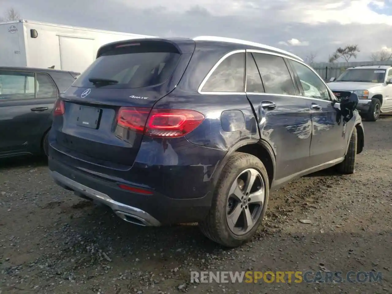 4 Photograph of a damaged car W1N0G8EB9LF851860 MERCEDES-BENZ GLC-CLASS 2020