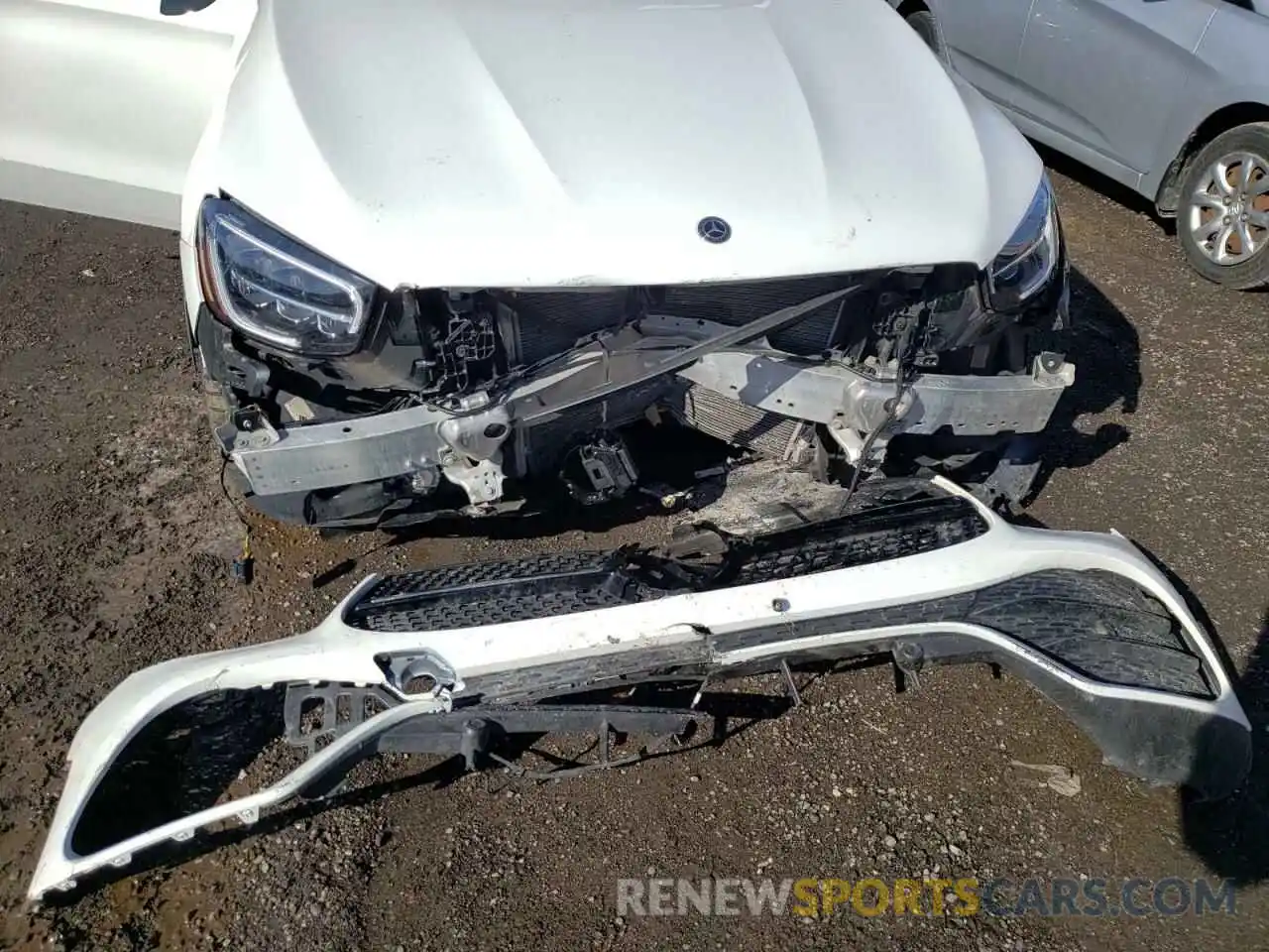 9 Photograph of a damaged car W1N0G8EBXLV233310 MERCEDES-BENZ GLC-CLASS 2020