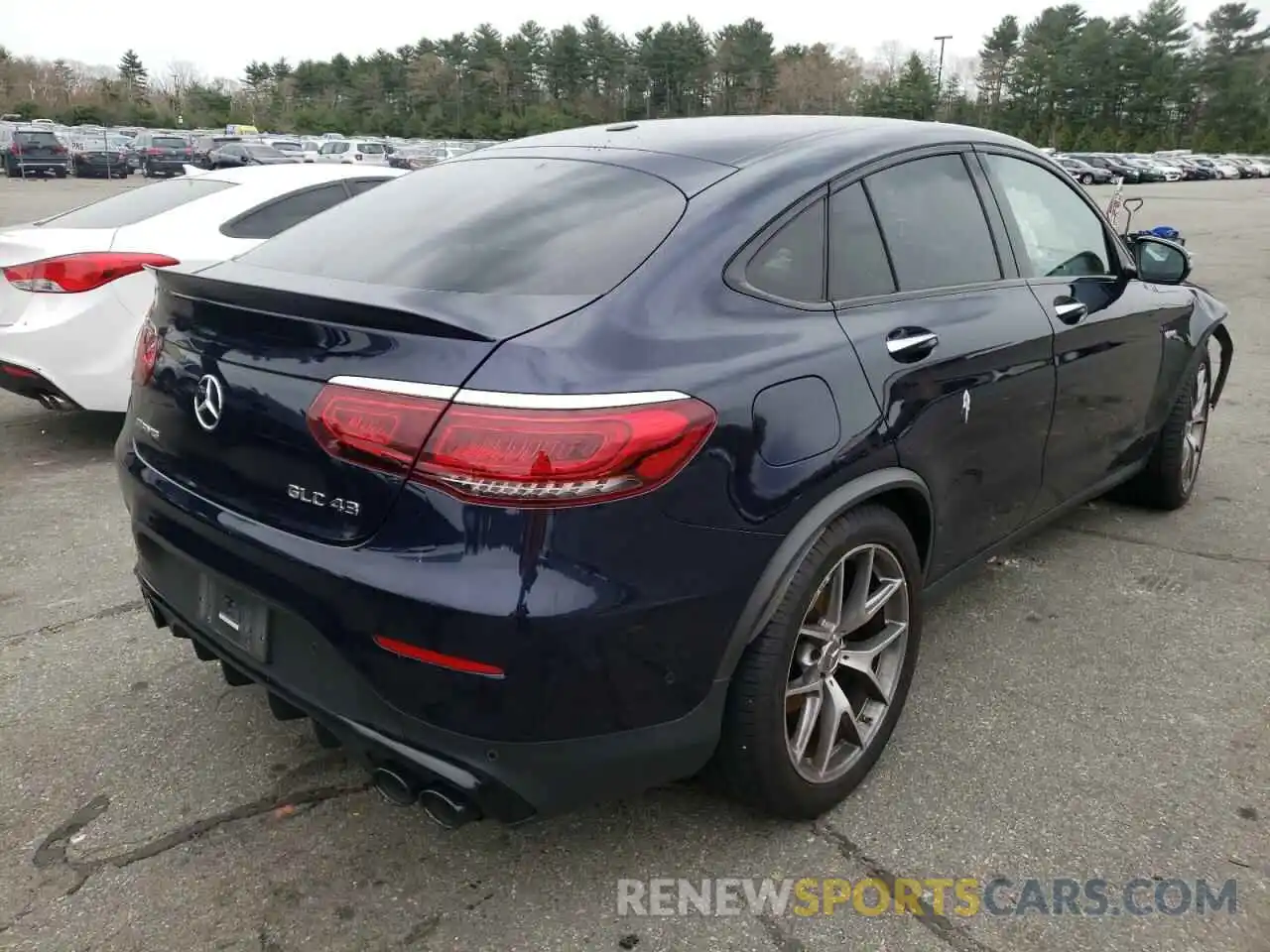 4 Photograph of a damaged car W1N0J6EB9LF785980 MERCEDES-BENZ GLC-CLASS 2020