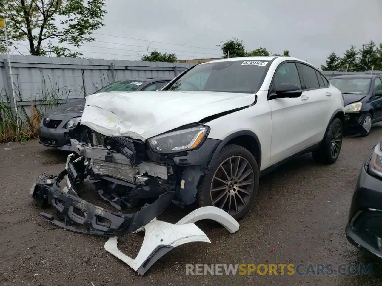 2 Photograph of a damaged car W1N0J8EB0LF796961 MERCEDES-BENZ GLC-CLASS 2020