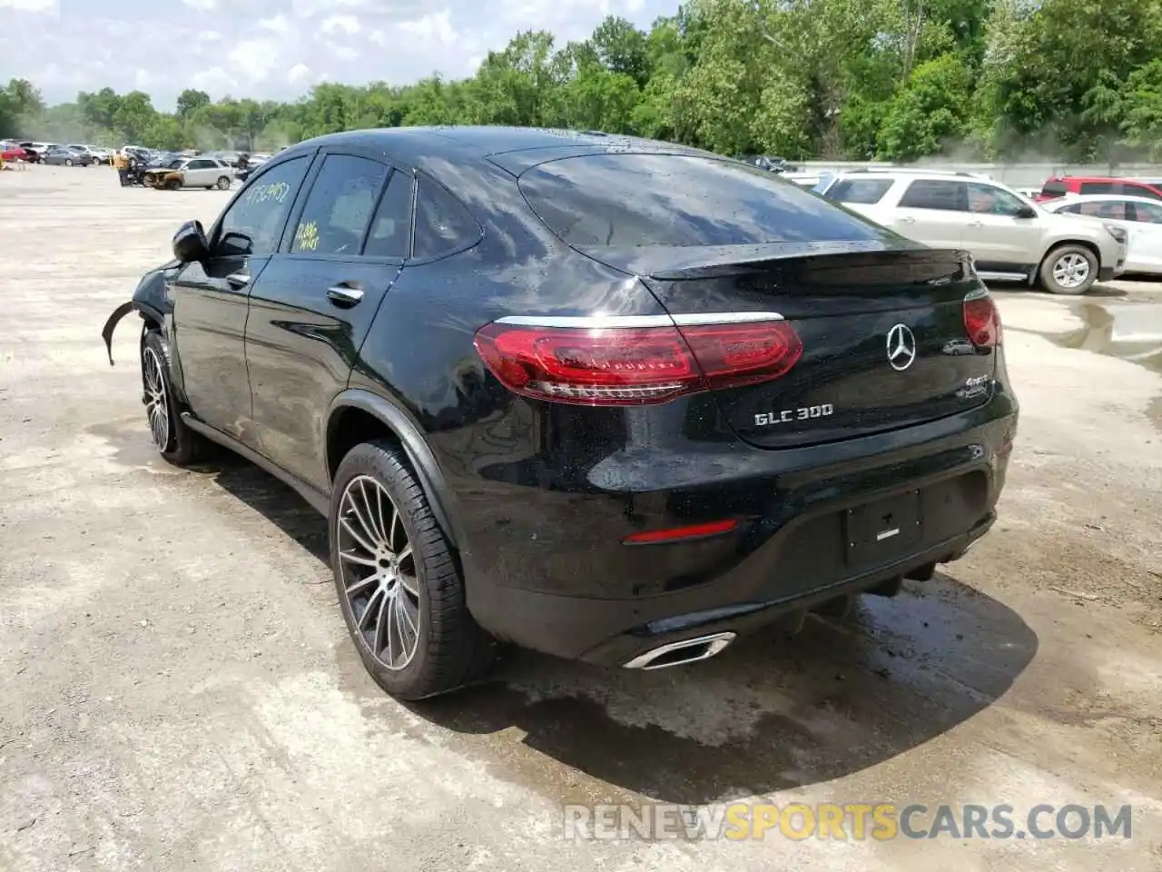 3 Photograph of a damaged car W1N0J8EB2LF848672 MERCEDES-BENZ GLC-CLASS 2020