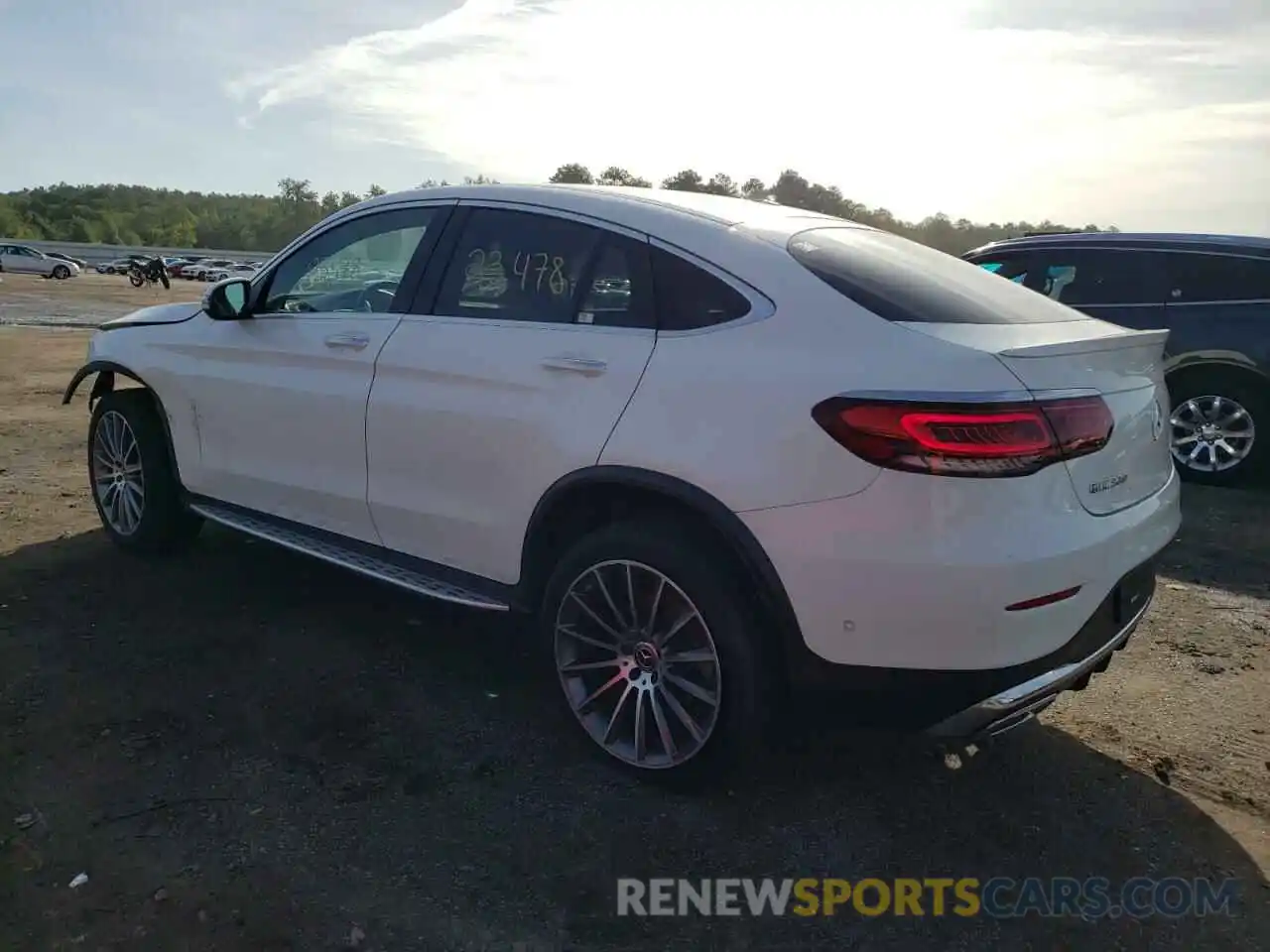 3 Photograph of a damaged car W1N0J8EB4LF824664 MERCEDES-BENZ GLC-CLASS 2020