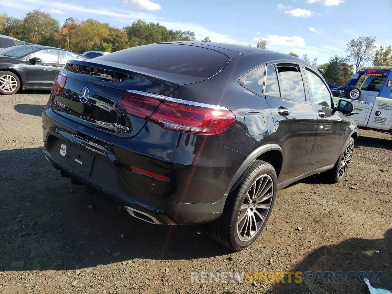 4 Photograph of a damaged car W1N0J8EB4LF858667 MERCEDES-BENZ GLC-CLASS 2020