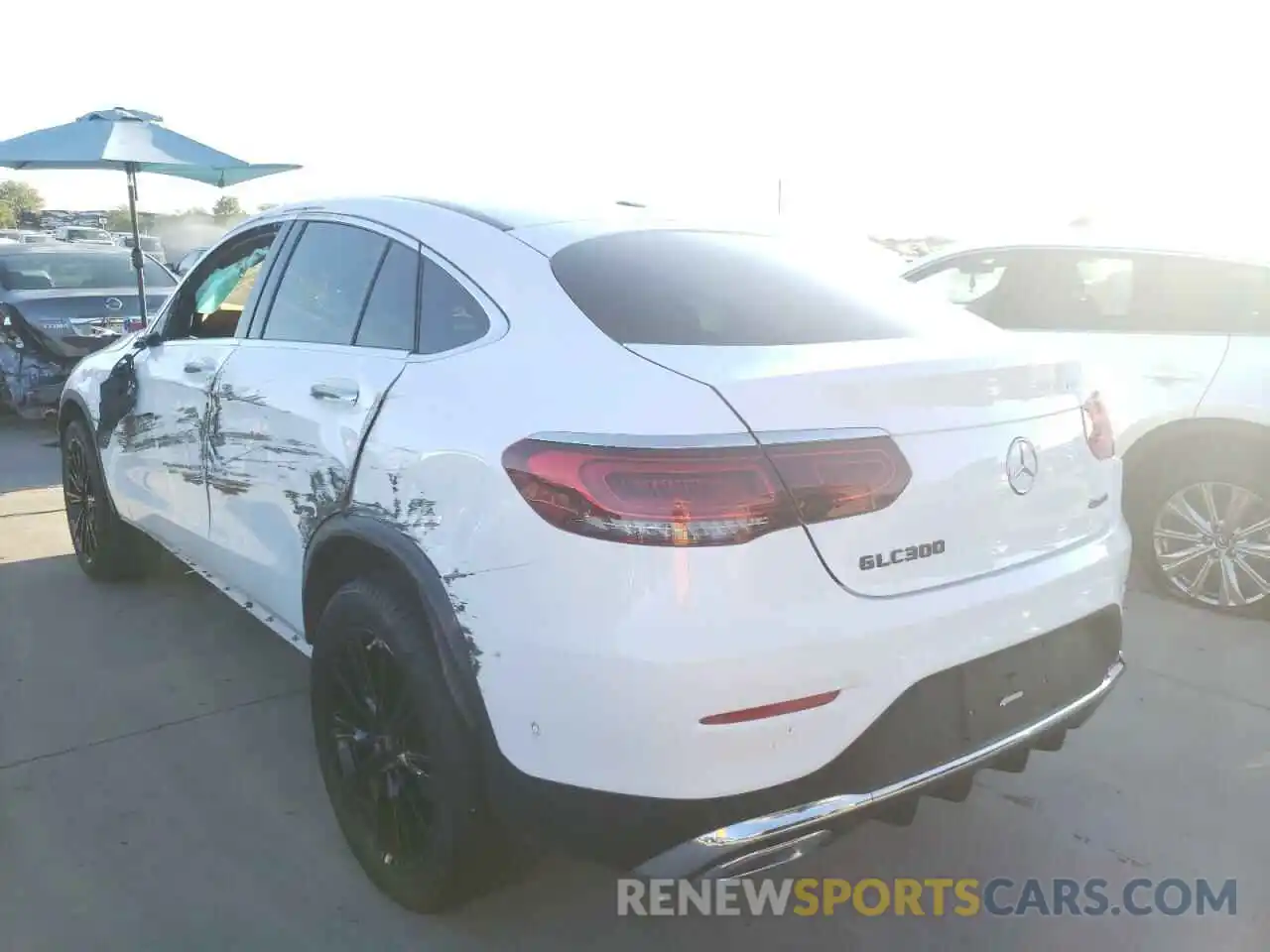 3 Photograph of a damaged car W1N0J8EB5LF778889 MERCEDES-BENZ GLC-CLASS 2020