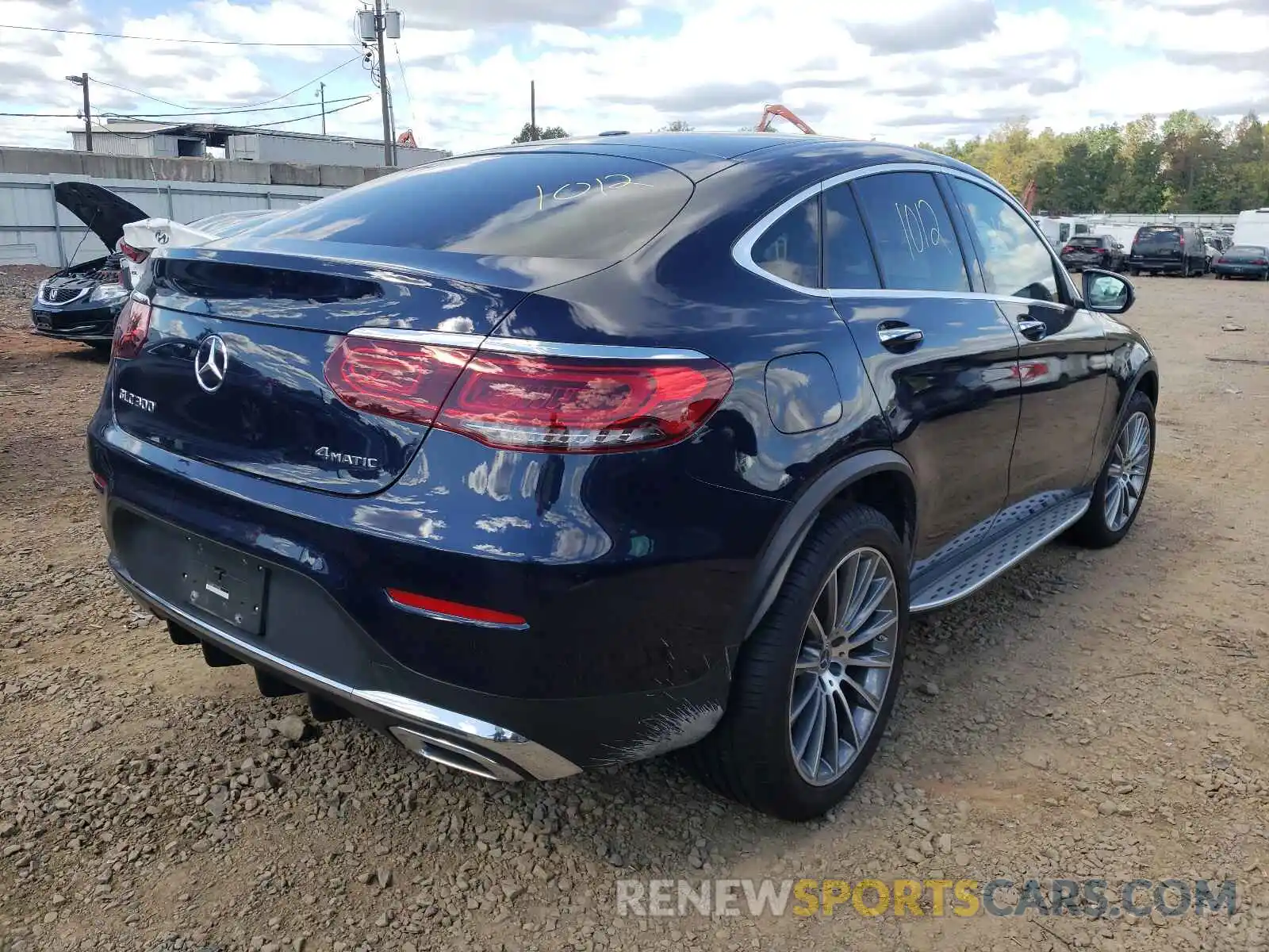 4 Photograph of a damaged car W1N0J8EB5LF788094 MERCEDES-BENZ GLC-CLASS 2020