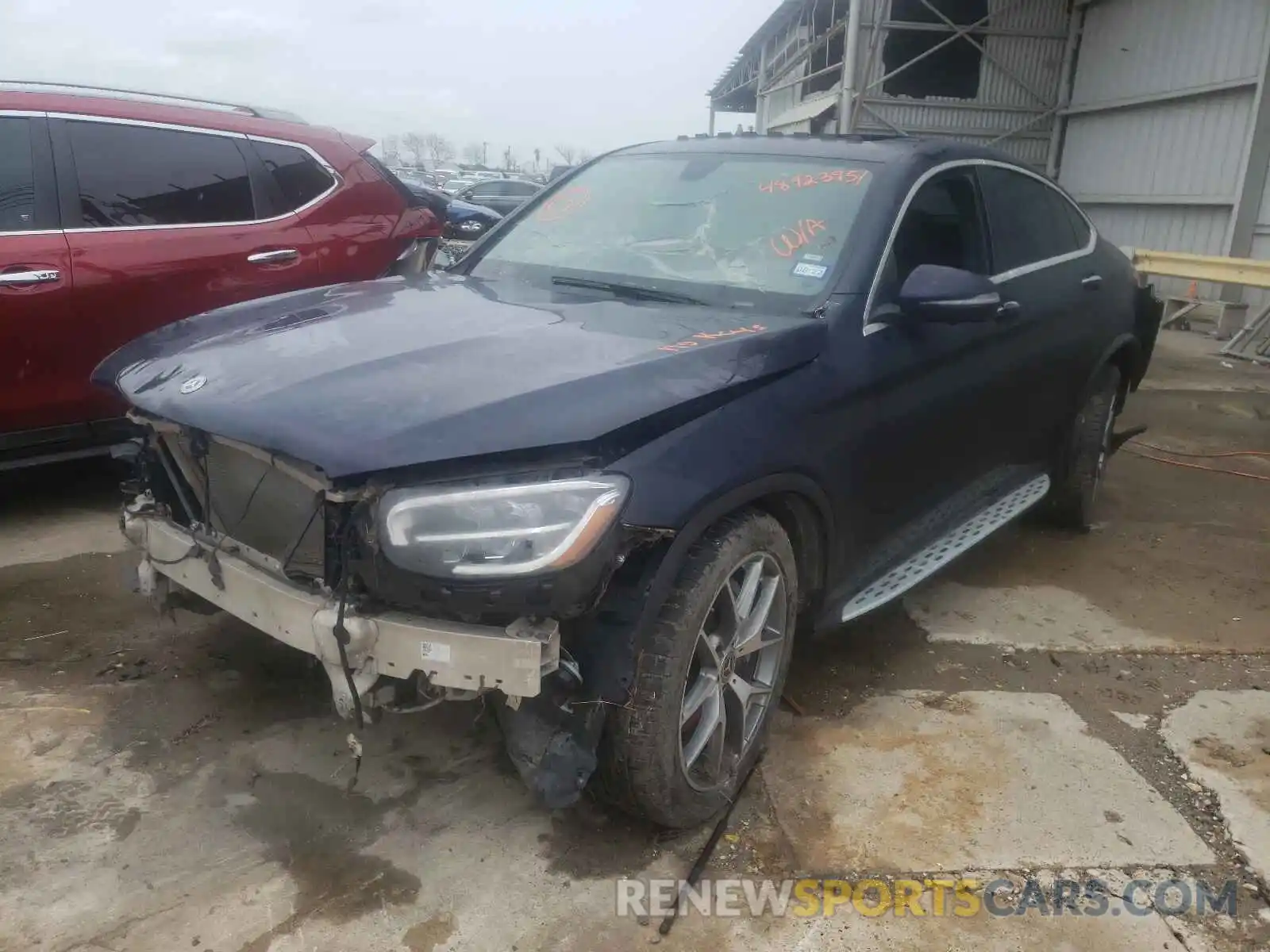 2 Photograph of a damaged car W1N0J8EB7LF841152 MERCEDES-BENZ GLC-CLASS 2020