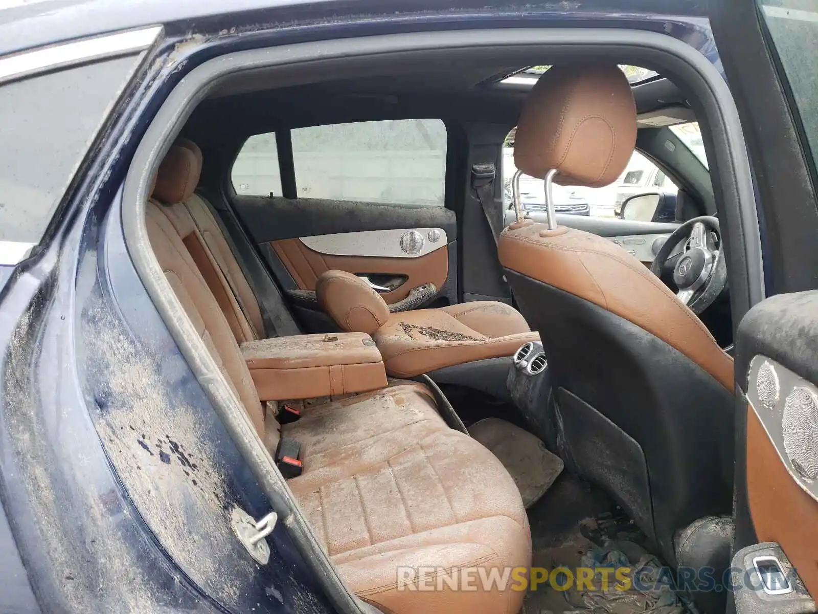 6 Photograph of a damaged car W1N0J8EB7LF841152 MERCEDES-BENZ GLC-CLASS 2020