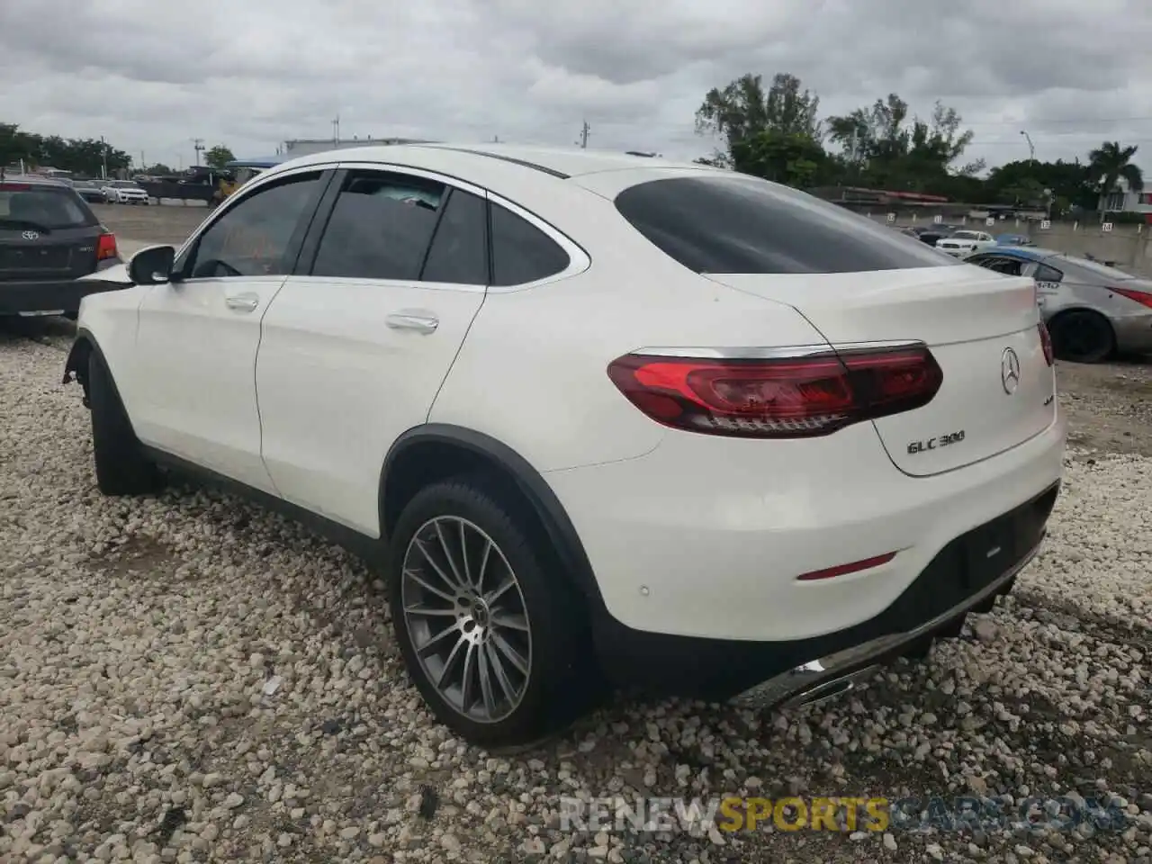 3 Фотография поврежденного автомобиля W1N0J8EB9LF861273 MERCEDES-BENZ GLC-CLASS 2020