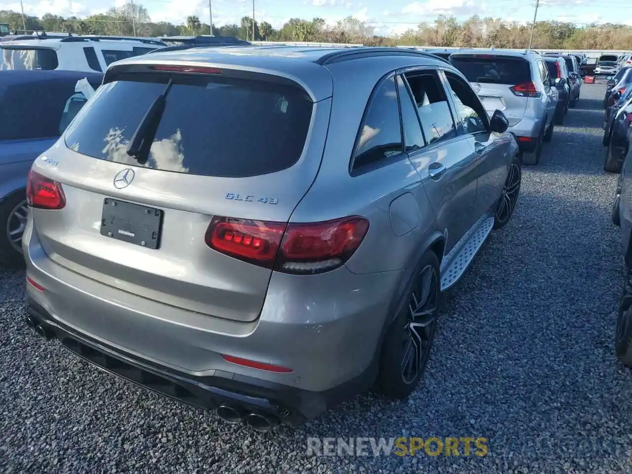 4 Photograph of a damaged car WDC0G6EB4LF730059 MERCEDES-BENZ GLC-CLASS 2020