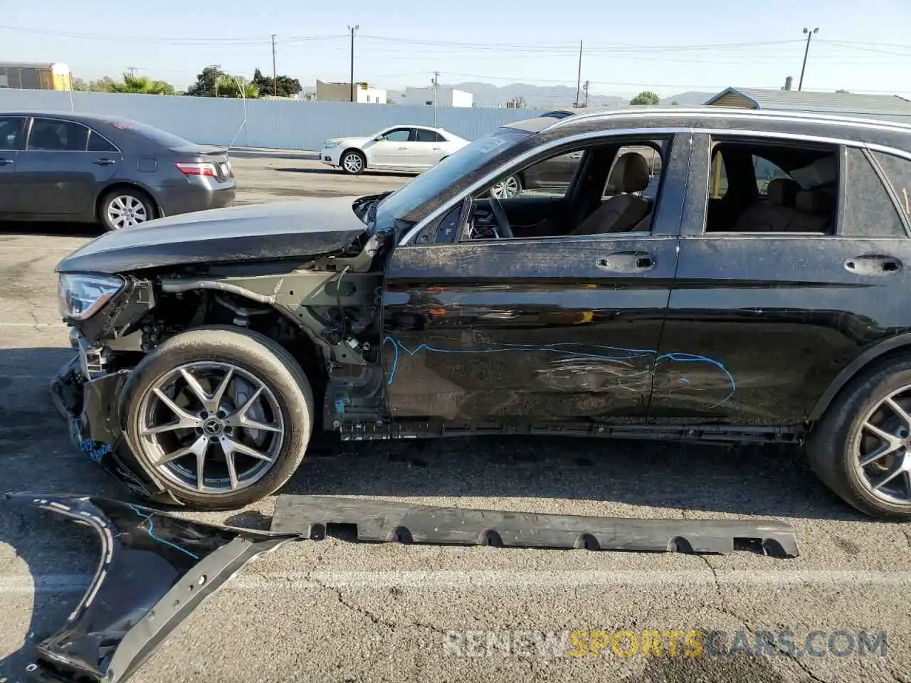 9 Photograph of a damaged car WDC0G8DB1LF744059 MERCEDES-BENZ GLC-CLASS 2020