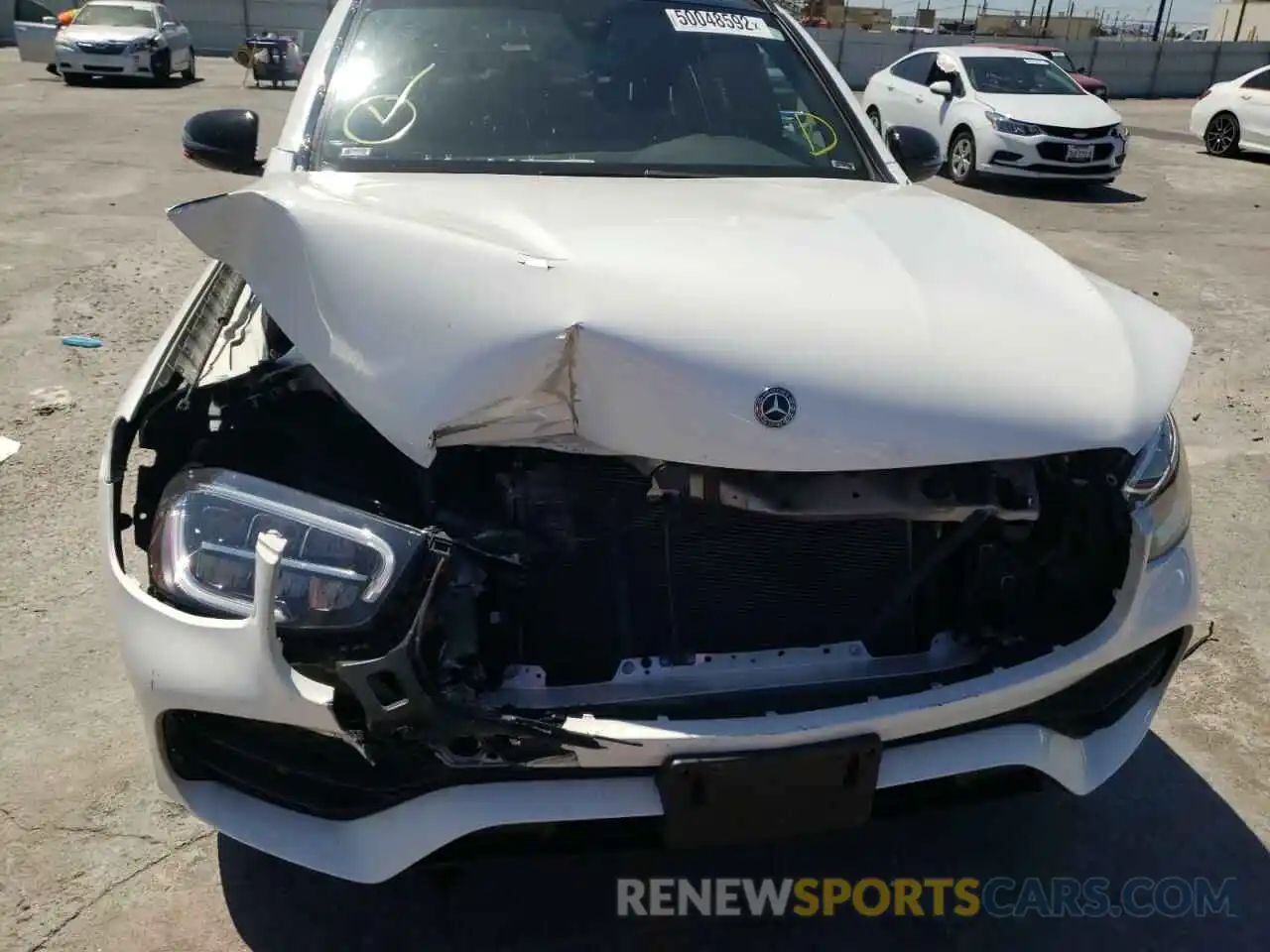 9 Photograph of a damaged car WDC0G8DB1LF744899 MERCEDES-BENZ GLC-CLASS 2020