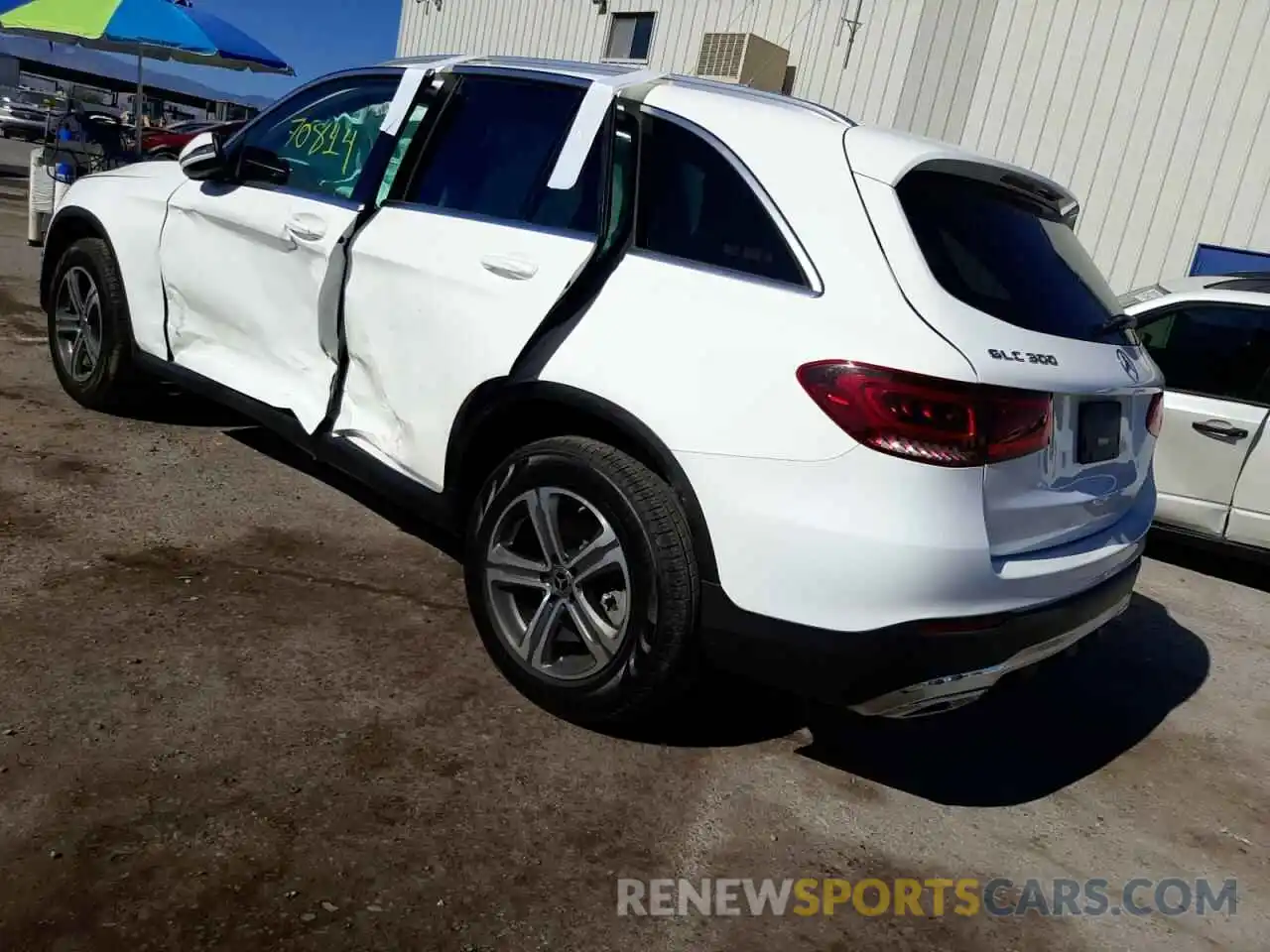 3 Photograph of a damaged car WDC0G8DB2LF695261 MERCEDES-BENZ GLC-CLASS 2020