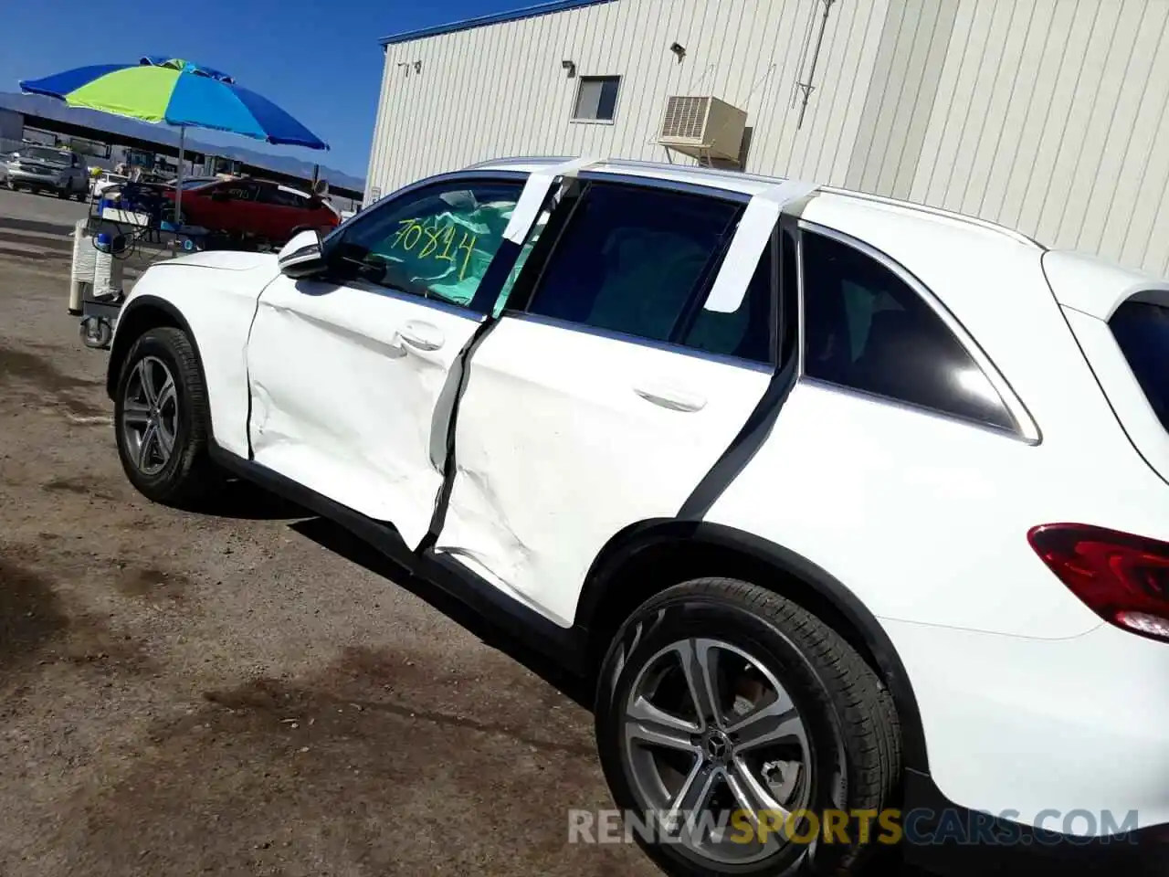 9 Photograph of a damaged car WDC0G8DB2LF695261 MERCEDES-BENZ GLC-CLASS 2020