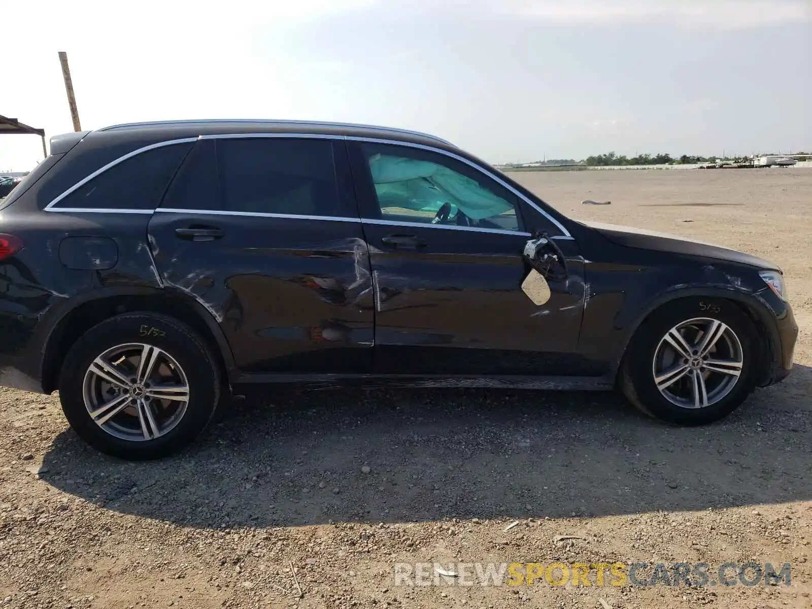 9 Photograph of a damaged car WDC0G8DB2LF713967 MERCEDES-BENZ GLC-CLASS 2020