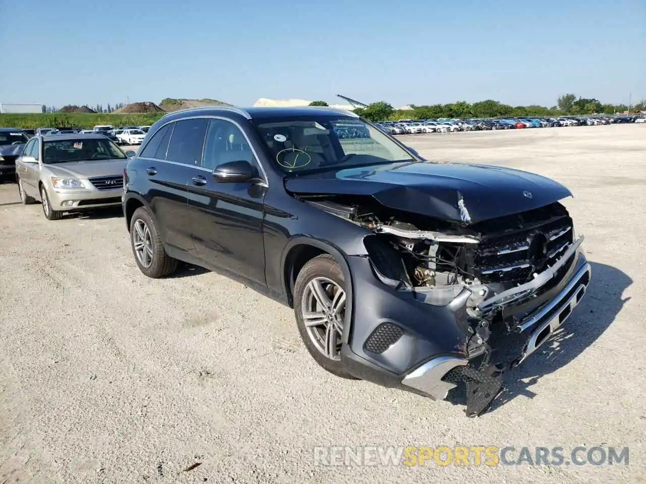 1 Photograph of a damaged car WDC0G8DB2LF720580 MERCEDES-BENZ GLC-CLASS 2020