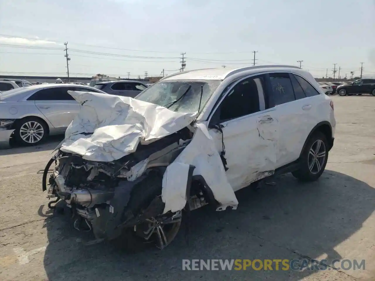 2 Photograph of a damaged car WDC0G8DB2LF746788 MERCEDES-BENZ GLC-CLASS 2020