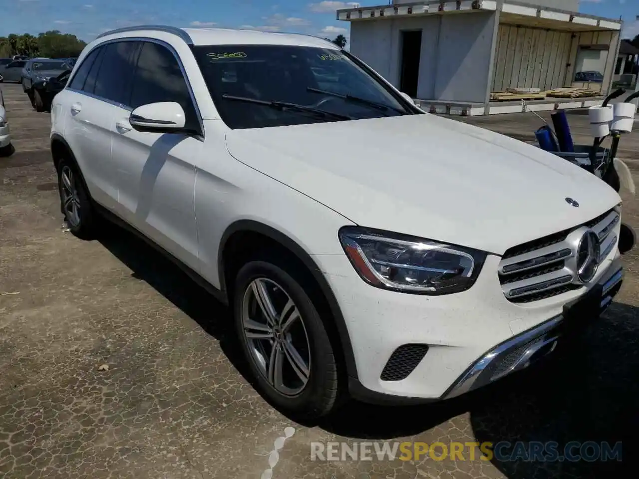 1 Photograph of a damaged car WDC0G8DB3LF716618 MERCEDES-BENZ GLC-CLASS 2020