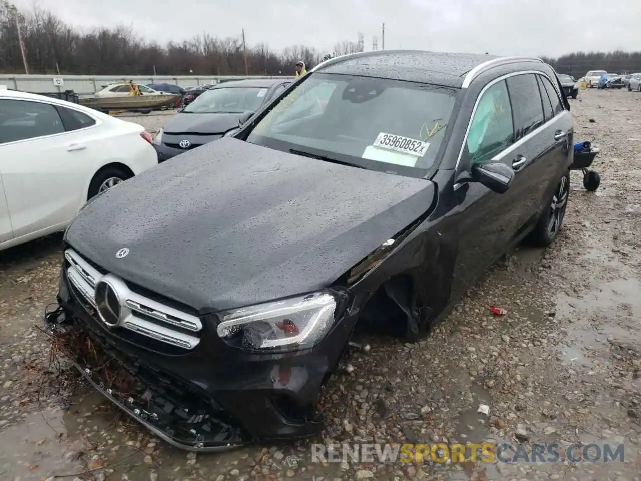 2 Photograph of a damaged car WDC0G8DB4LF675691 MERCEDES-BENZ GLC-CLASS 2020