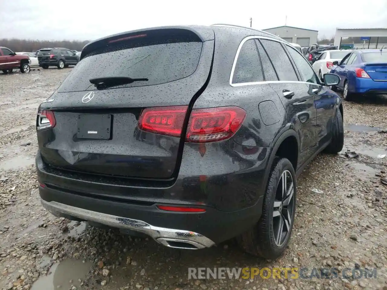 4 Photograph of a damaged car WDC0G8DB4LF675691 MERCEDES-BENZ GLC-CLASS 2020