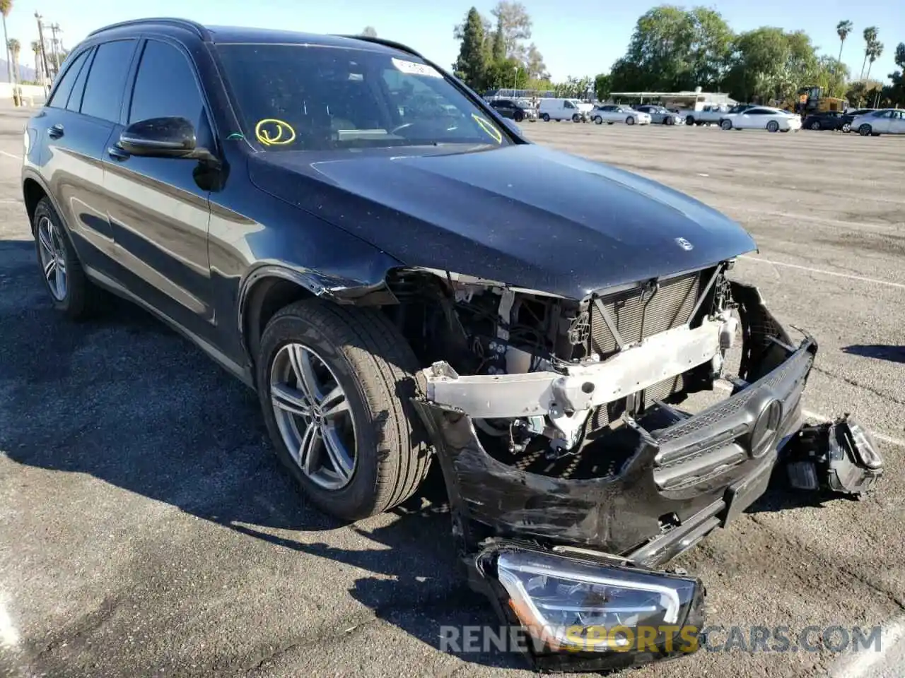 1 Photograph of a damaged car WDC0G8DB4LF705403 MERCEDES-BENZ GLC-CLASS 2020