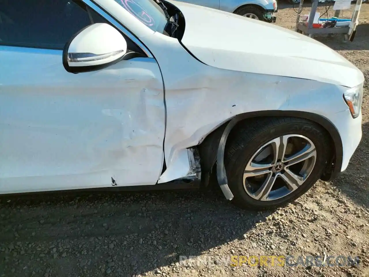 9 Photograph of a damaged car WDC0G8DB5LF725434 MERCEDES-BENZ GLC-CLASS 2020