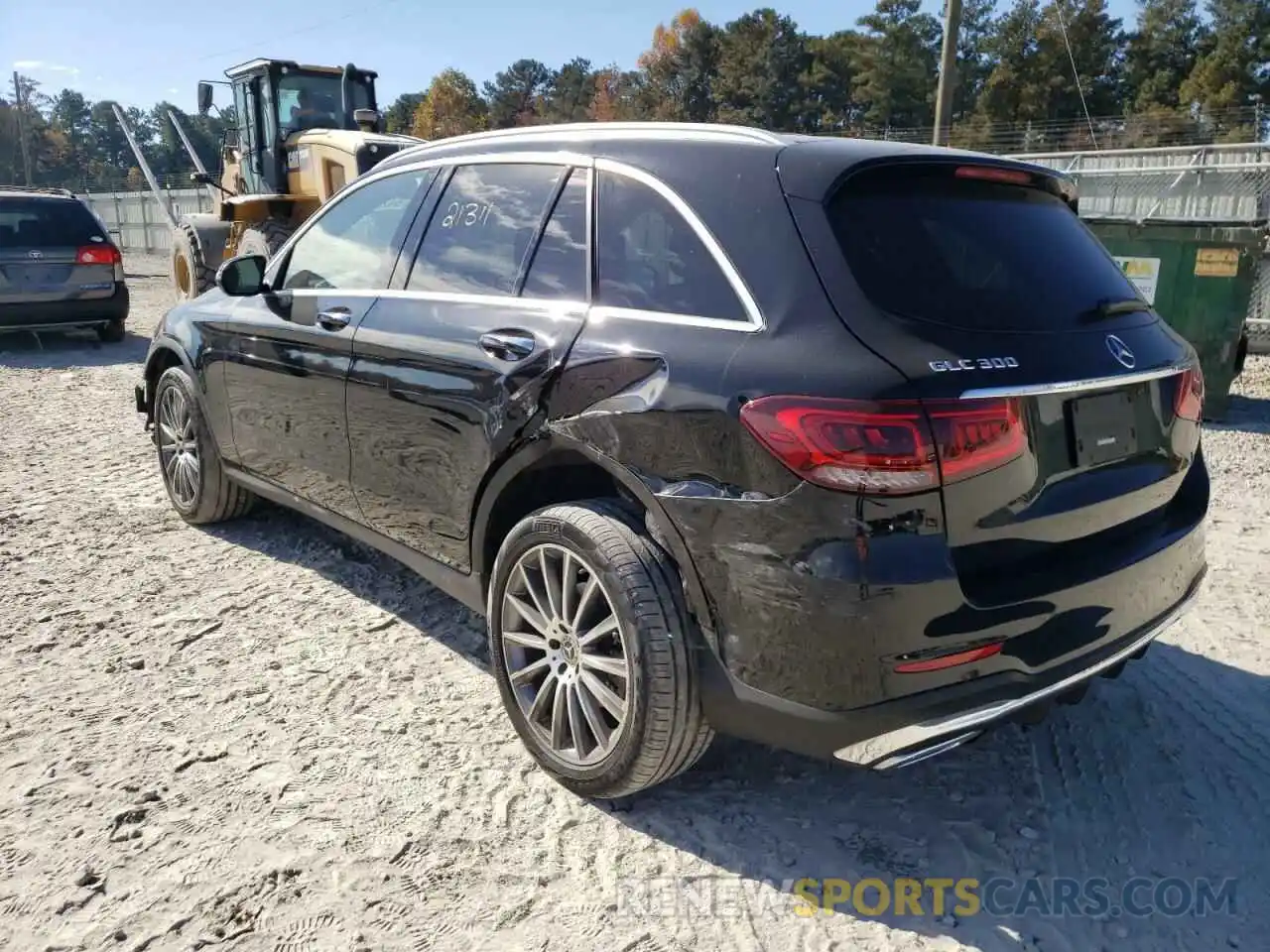 3 Фотография поврежденного автомобиля WDC0G8DB5LF749815 MERCEDES-BENZ GLC-CLASS 2020