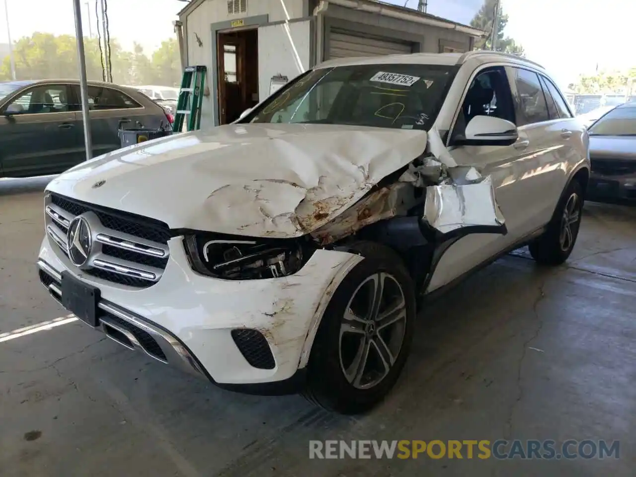 9 Photograph of a damaged car WDC0G8DB6LF725085 MERCEDES-BENZ GLC-CLASS 2020