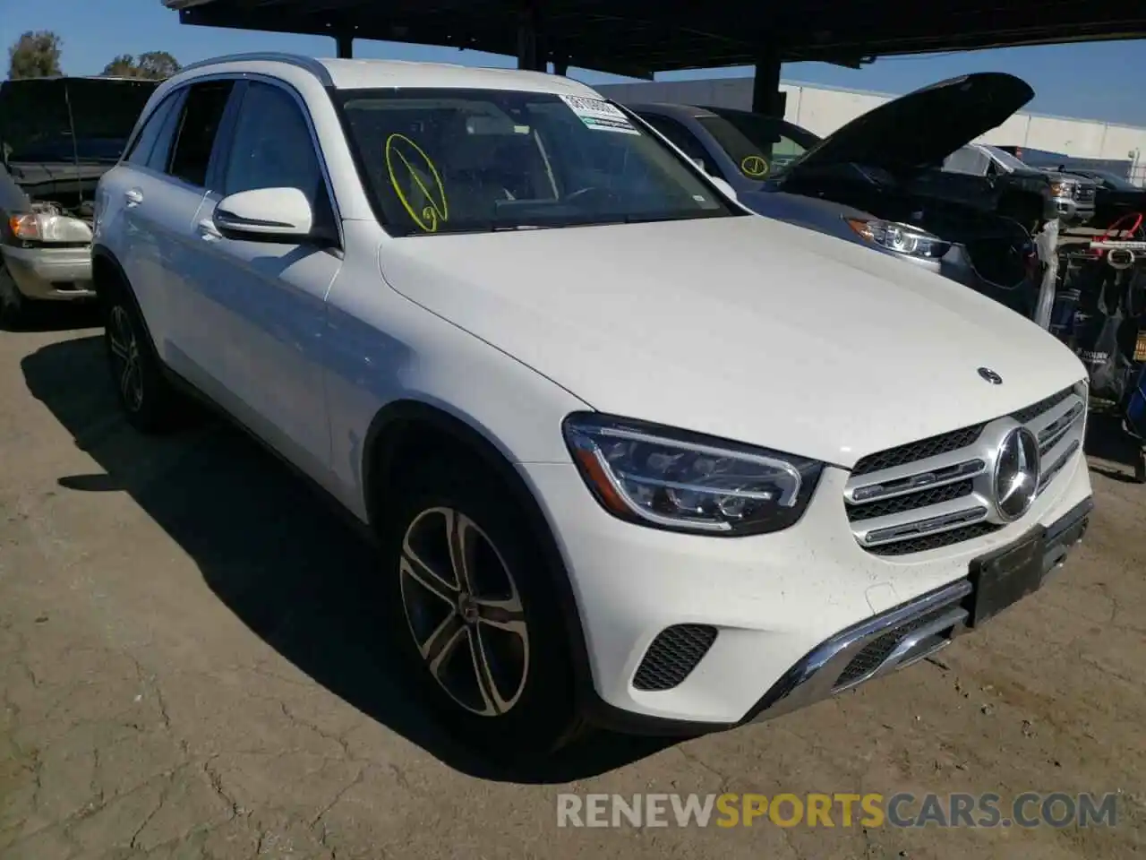 1 Photograph of a damaged car WDC0G8DB8LF689884 MERCEDES-BENZ GLC-CLASS 2020