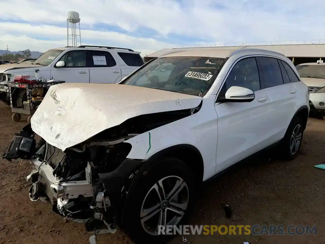 2 Photograph of a damaged car WDC0G8DB8LF720356 MERCEDES-BENZ GLC-CLASS 2020